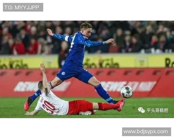 沙尔克04被拜仁慕尼黑击败，遭遇联赛复出后的首场失利